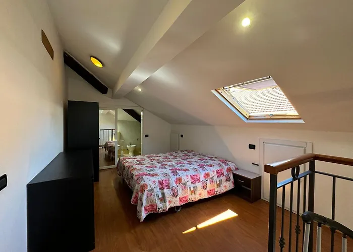 La Mansarda Di Pia * 임페리아